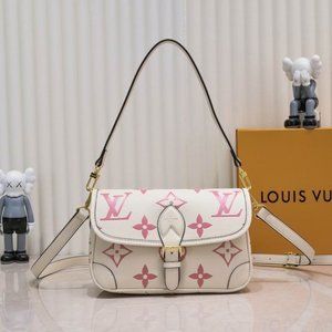 Women Bags M45985 25X9X15cm YG 4